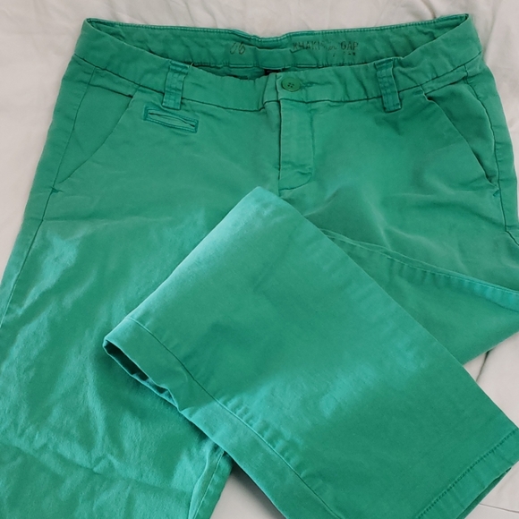 Khakis by GAP SIZE 6 green pants - Picture 1 of 4